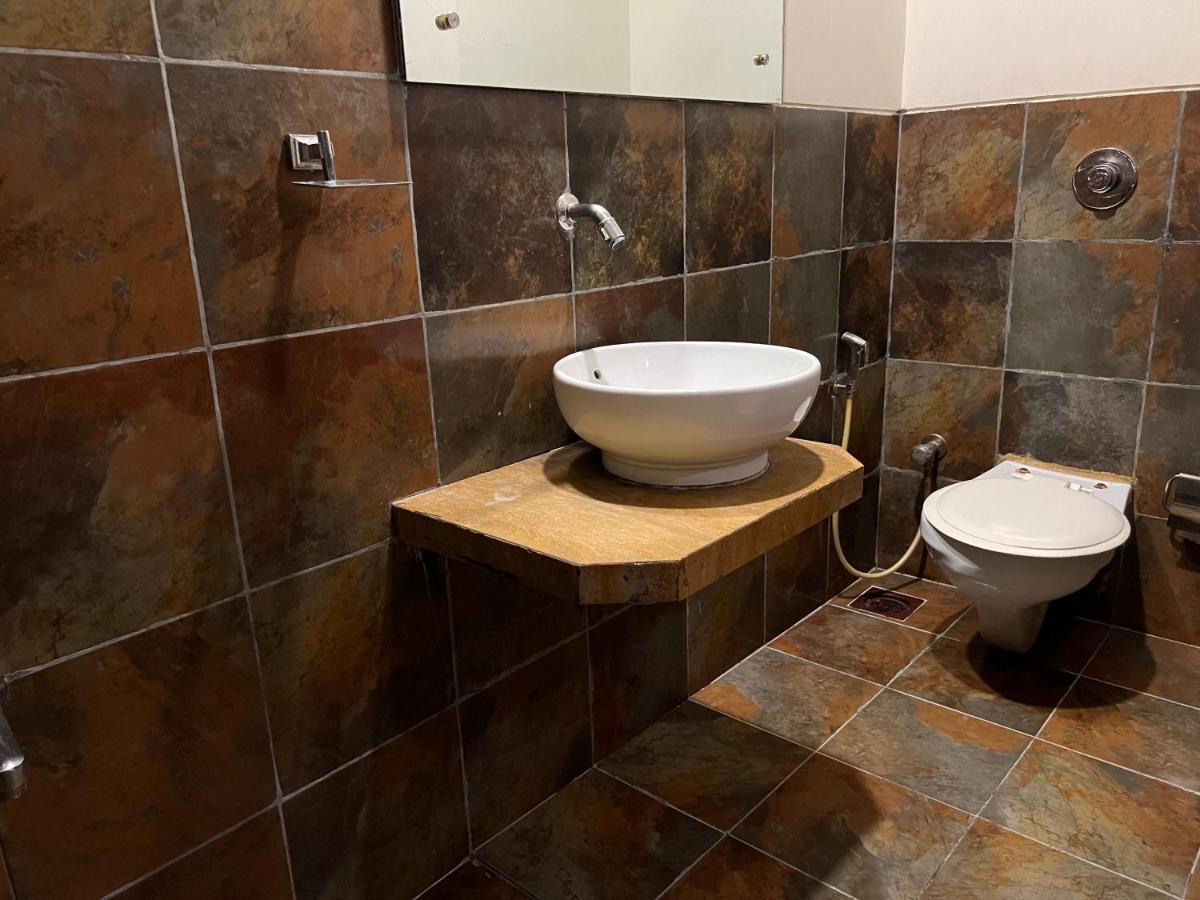 Resort Silver Hills Лонавала Экстерьер фото