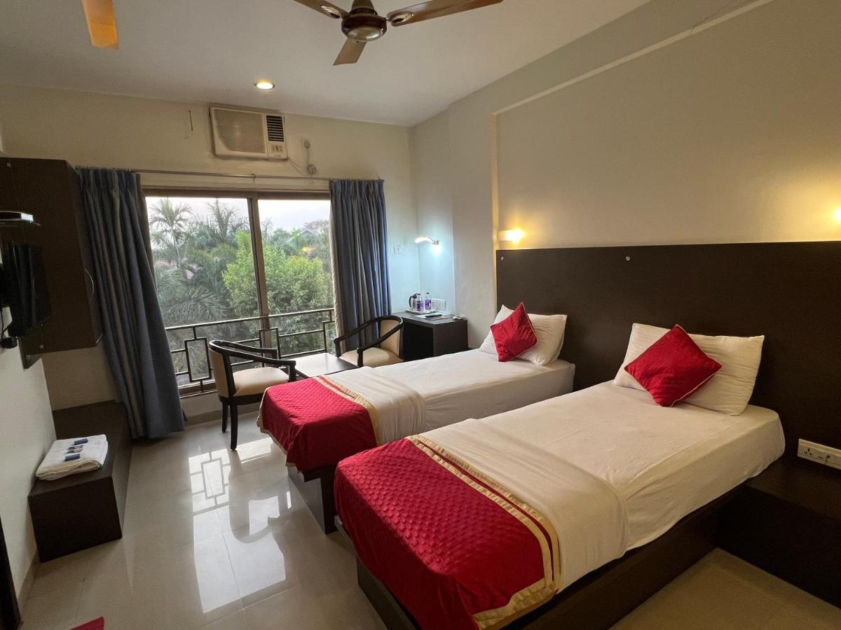 Resort Silver Hills Лонавала Экстерьер фото