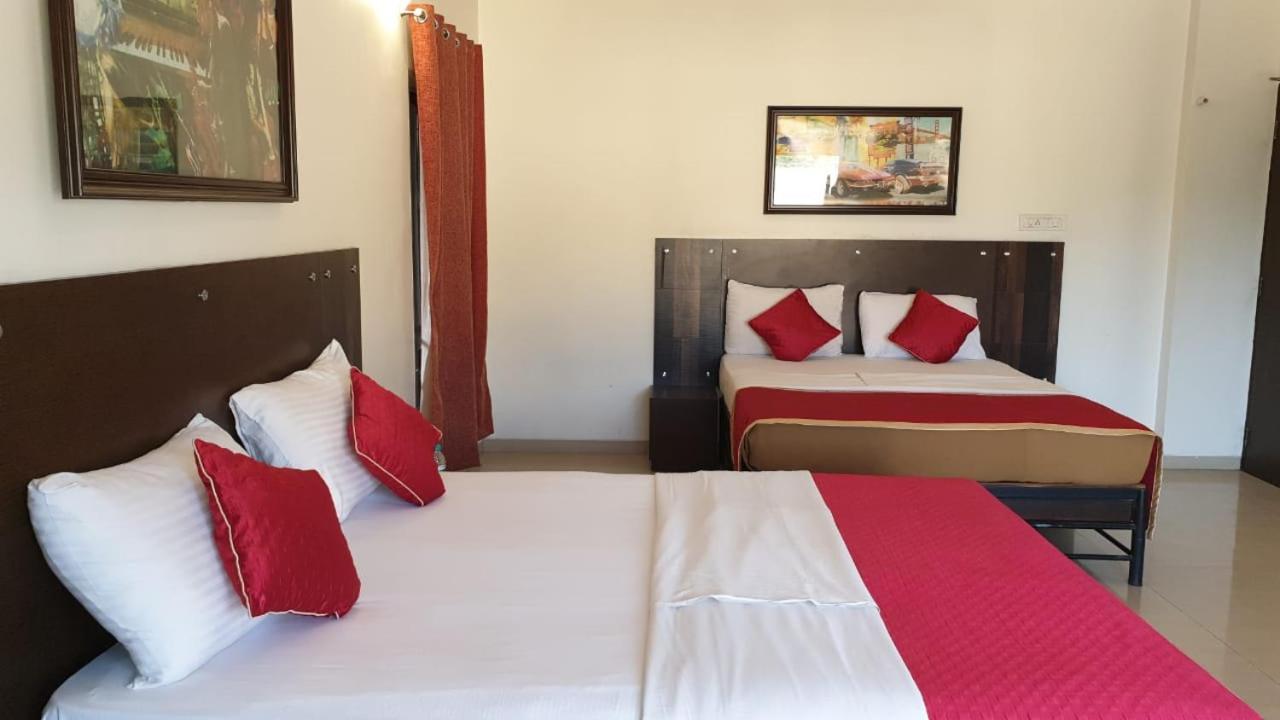 Resort Silver Hills Лонавала Экстерьер фото