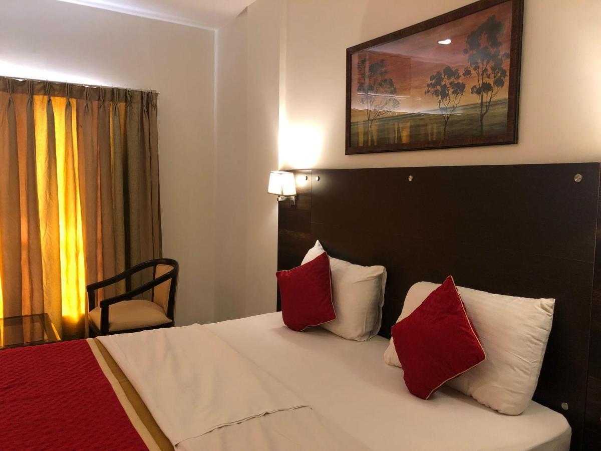 Resort Silver Hills Лонавала Экстерьер фото