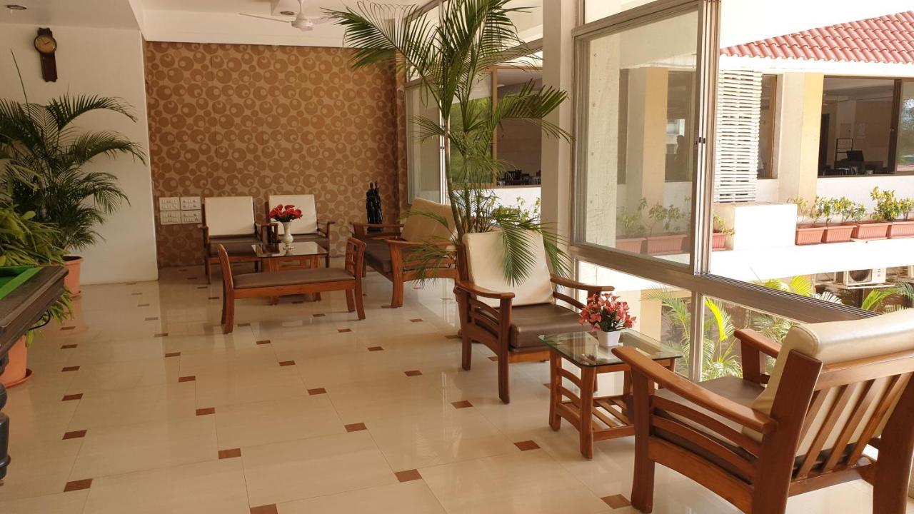 Resort Silver Hills Лонавала Экстерьер фото