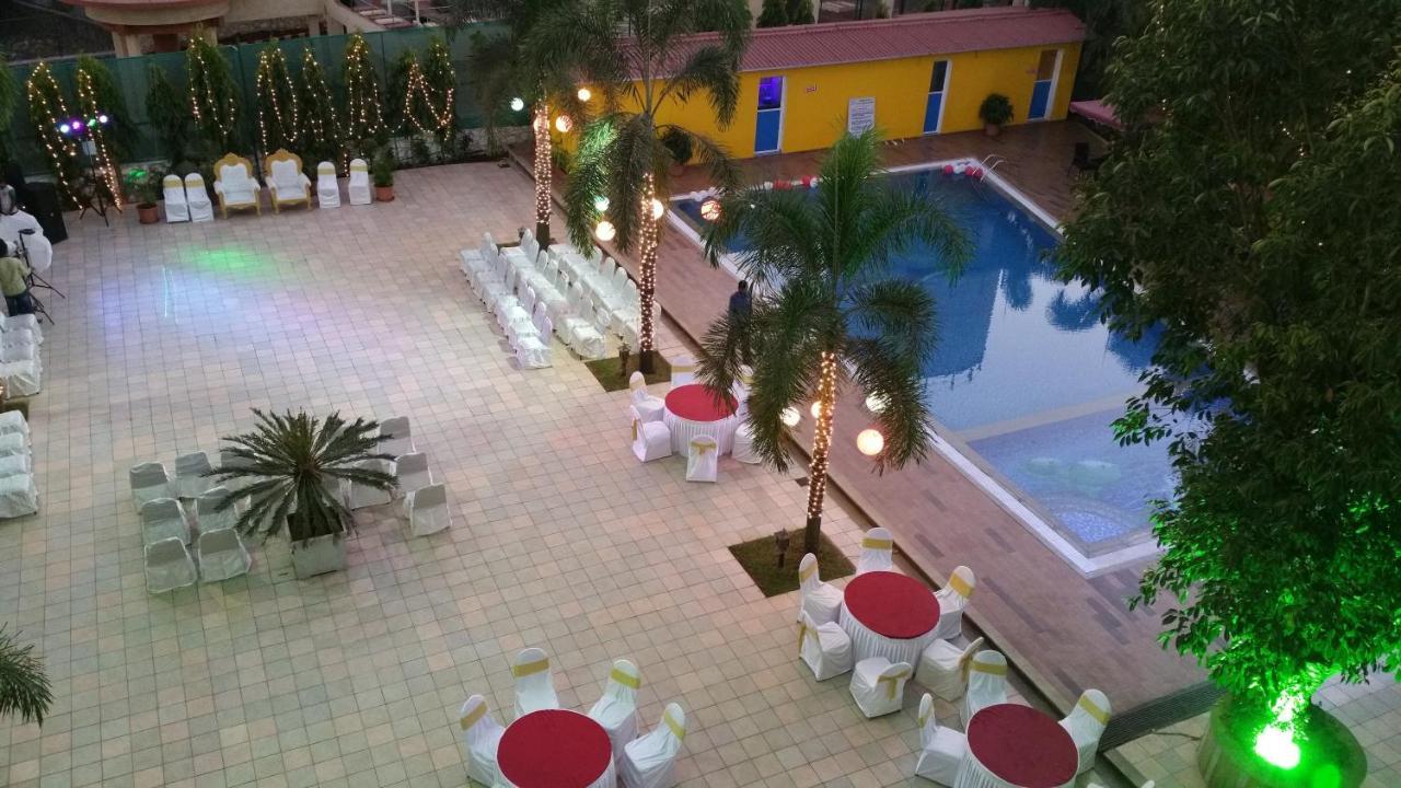 Resort Silver Hills Лонавала Экстерьер фото