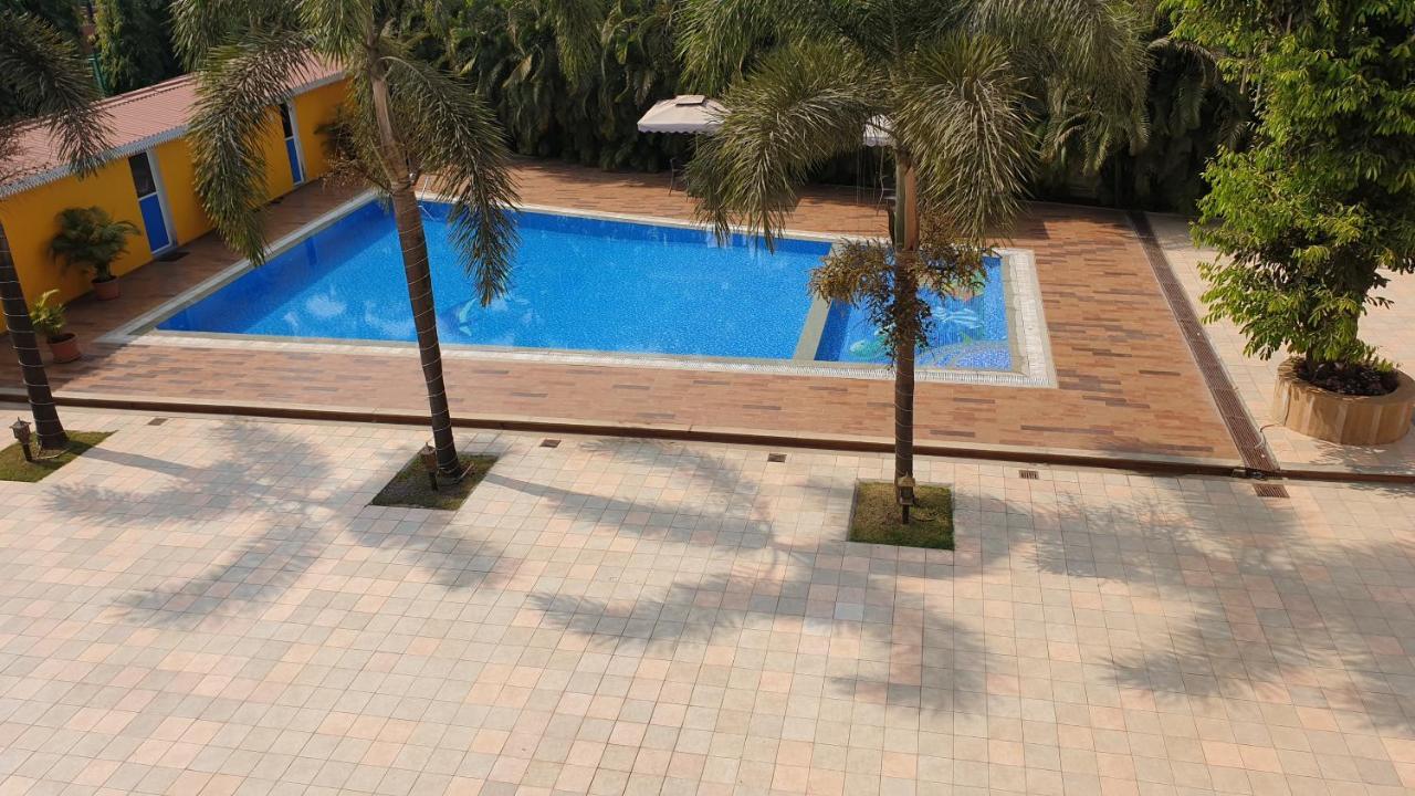 Resort Silver Hills Лонавала Экстерьер фото